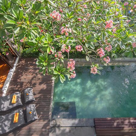 Canggu Circle Villa By Ini Vie Hospitality Kültér fotó